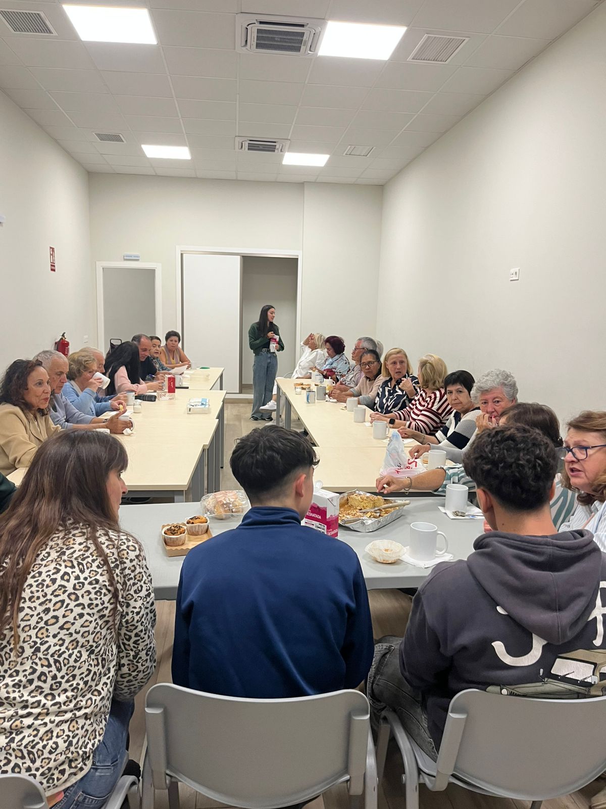 Mentorías Intergeneracionales para la búsqueda activa de empleo